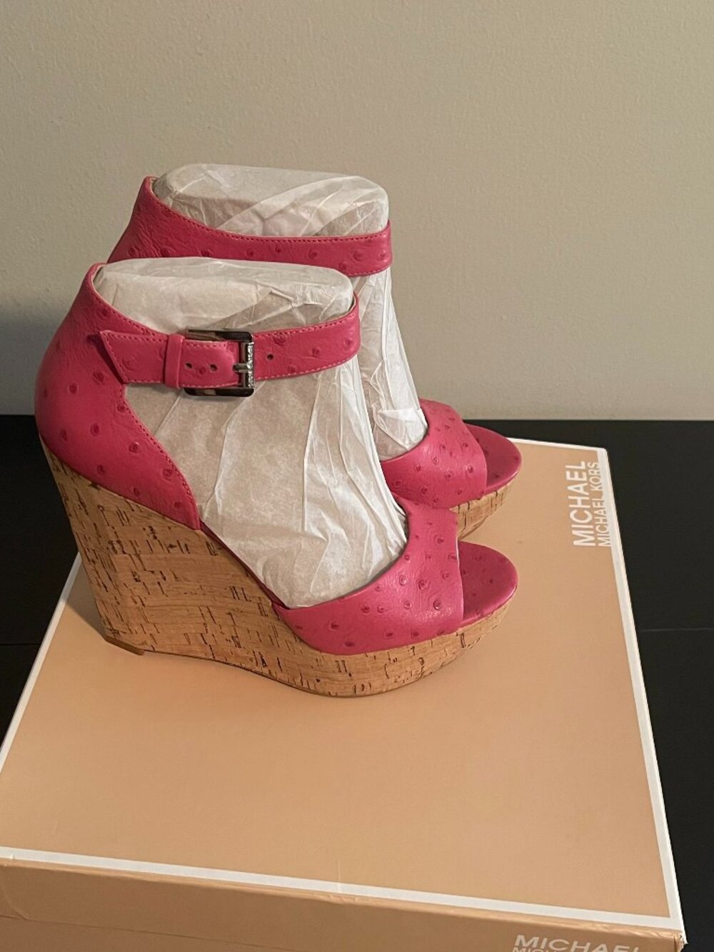 Michael Kors Ariana Red Ostrich Print Cork Wedge Sandals Size 7